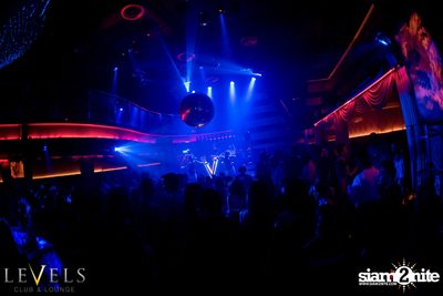 Breathe Carolina ที่ร้าน Levels — photo 43