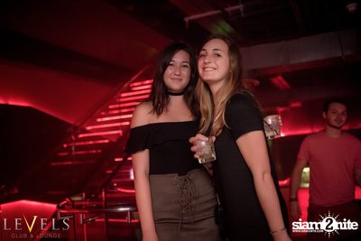 Breathe Carolina ที่ร้าน Levels — photo 58