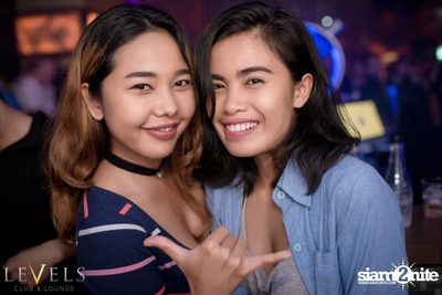 Breathe Carolina ที่ร้าน Levels — photo 67
