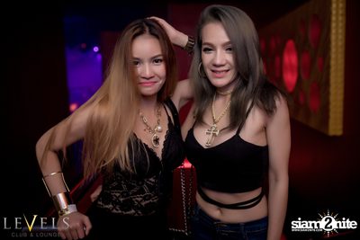 Breathe Carolina ที่ร้าน Levels — photo 74