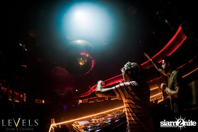 Breathe Carolina ที่ร้าน Levels — photo 86