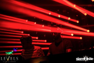 Breathe Carolina ที่ร้าน Levels — photo 117