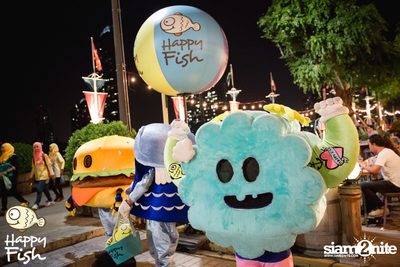 คืนวันศุกร์ ที่ร้าน แฮปปี้ ฟิช, เอเชีย ทีค เดอะ ริเวอร์ฟร้อนท์ — photo 9