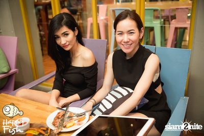 คืนวันศุกร์ ที่ร้าน แฮปปี้ ฟิช, เอเชีย ทีค เดอะ ริเวอร์ฟร้อนท์ — photo 44