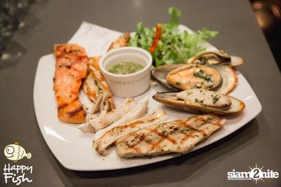 คืนวันศุกร์ ที่ร้าน แฮปปี้ ฟิช, เอเชีย ทีค เดอะ ริเวอร์ฟร้อนท์ — photo 51