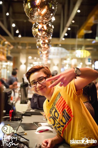 คืนวันศุกร์ ที่ร้าน แฮปปี้ ฟิช, เอเชีย ทีค เดอะ ริเวอร์ฟร้อนท์ — photo 57