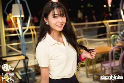 คืนวันศุกร์ ที่ร้าน แฮปปี้ ฟิช, เอเชีย ทีค เดอะ ริเวอร์ฟร้อนท์ — photo 67