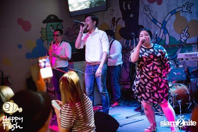 คืนวันศุกร์ ที่ร้าน แฮปปี้ ฟิช, เอเชีย ทีค เดอะ ริเวอร์ฟร้อนท์ — photo 85