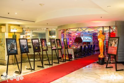 คืนวันศุกร์ ที่ Grand Hyatt Erawan Bangkok — photo 2