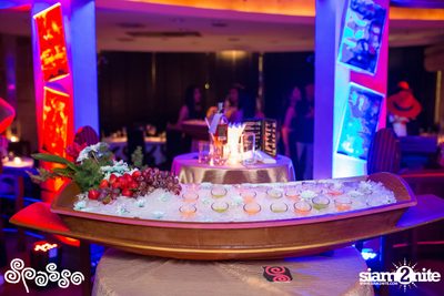 คืนวันศุกร์ ที่ Grand Hyatt Erawan Bangkok — photo 39