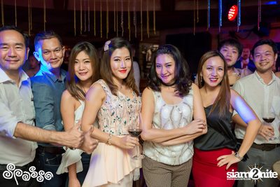 คืนวันศุกร์ ที่ Grand Hyatt Erawan Bangkok — photo 51