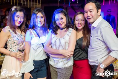 คืนวันศุกร์ ที่ Grand Hyatt Erawan Bangkok — photo 52