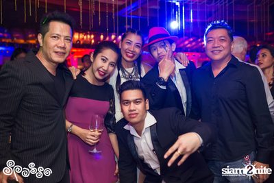 คืนวันศุกร์ ที่ Grand Hyatt Erawan Bangkok — photo 92