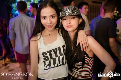 SO POOL PARTY ที่ The Water Club | โรงแรม โซ โซฟิเทล — photo 200