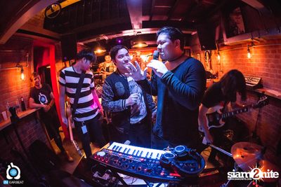 The 90s Party at Tha Beatlounge — photo 38