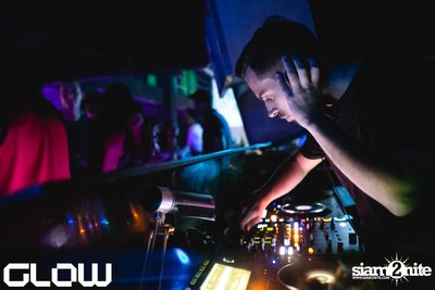 Layered Love & Junesis at GLOW — photo 2