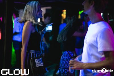 Layered Love & Junesis at GLOW — photo 41