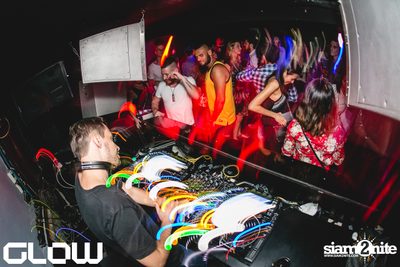 Layered Love & Junesis at GLOW — photo 60