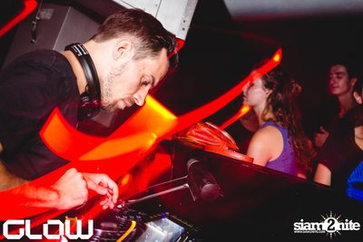 Layered Love & Junesis at GLOW — photo 98