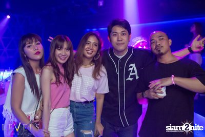 Powderpuff นำเสนอ Pink on Pink ที่ V-Club | เลเวลส์ — photo 30