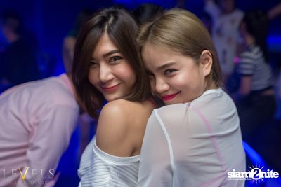 Powderpuff นำเสนอ Pink on Pink ที่ V-Club | เลเวลส์ — photo 59