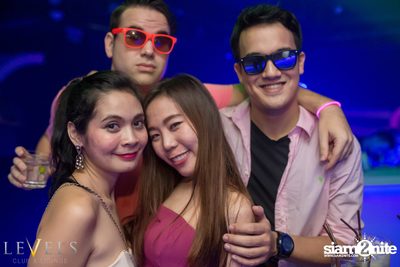Powderpuff นำเสนอ Pink on Pink ที่ V-Club | เลเวลส์ — photo 64