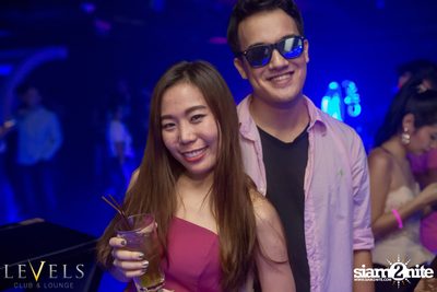 Powderpuff นำเสนอ Pink on Pink ที่ V-Club | เลเวลส์ — photo 65