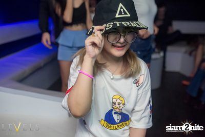 Powderpuff นำเสนอ Pink on Pink ที่ V-Club | เลเวลส์ — photo 70