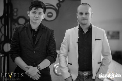 GlowInTheDark (DJs) ที่ เลเวลส์ — photo 19