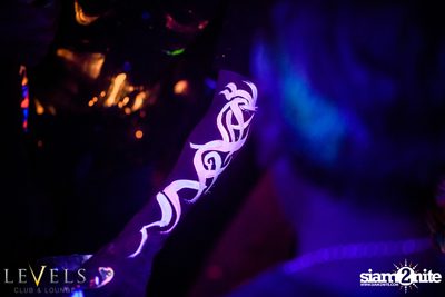 GlowInTheDark (DJs) ที่ เลเวลส์ — photo 28
