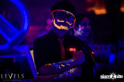 GlowInTheDark (DJs) ที่ เลเวลส์ — photo 33