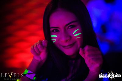 GlowInTheDark (DJs) ที่ เลเวลส์ — photo 82