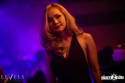 GlowInTheDark (DJs) ที่ เลเวลส์ — photo 83