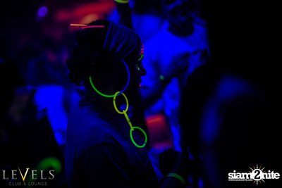 GlowInTheDark (DJs) ที่ เลเวลส์ — photo 91