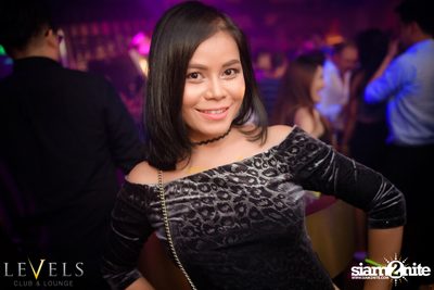 GlowInTheDark (DJs) ที่ เลเวลส์ — photo 144