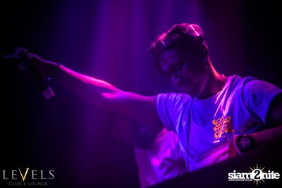 GlowInTheDark (DJs) ที่ เลเวลส์ — photo 151