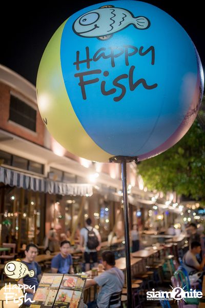 คืนวันศุกร์ ที่ร้าน แฮปปี้ ฟิช, เอเชีย ทีค เดอะ ริเวอร์ฟร้อนท์ — photo 1