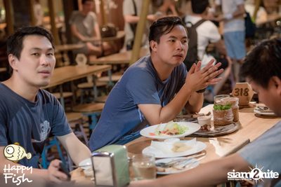 คืนวันศุกร์ ที่ร้าน แฮปปี้ ฟิช, เอเชีย ทีค เดอะ ริเวอร์ฟร้อนท์ — photo 3