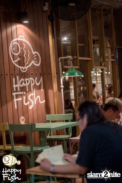 คืนวันศุกร์ ที่ร้าน แฮปปี้ ฟิช, เอเชีย ทีค เดอะ ริเวอร์ฟร้อนท์ — photo 66