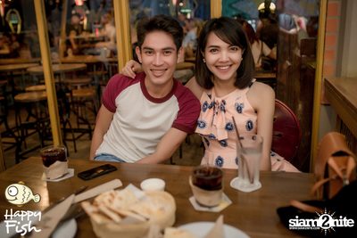 คืนวันศุกร์ ที่ร้าน แฮปปี้ ฟิช, เอเชีย ทีค เดอะ ริเวอร์ฟร้อนท์ — photo 80