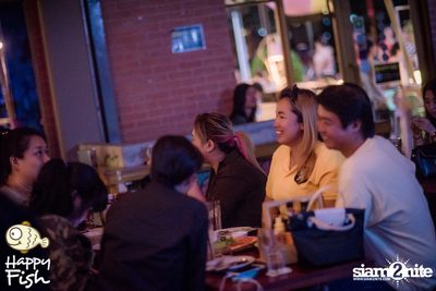 คืนวันศุกร์ ที่ร้าน แฮปปี้ ฟิช, เอเชีย ทีค เดอะ ริเวอร์ฟร้อนท์ — photo 104