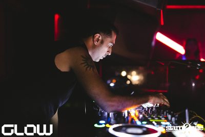 Retox Sessions presents Loco & Jam at Glow — photo 11