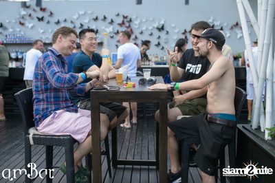 amWet & Ful Metal Dojo Pool Party ที่ แอมบาร์ — photo 13