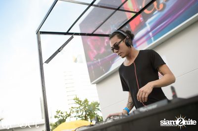 amWet & Ful Metal Dojo Pool Party ที่ แอมบาร์ — photo 30