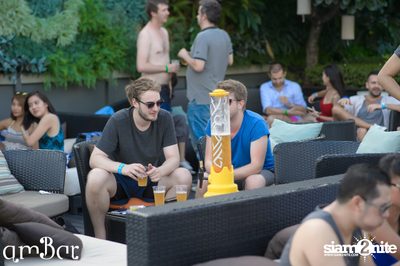amWet & Ful Metal Dojo Pool Party ที่ แอมบาร์ — photo 37