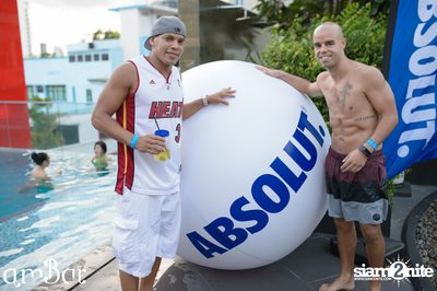 amWet & Ful Metal Dojo Pool Party ที่ แอมบาร์ — photo 91