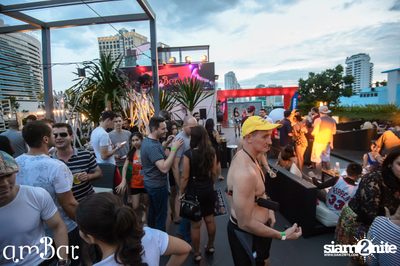 amWet & Ful Metal Dojo Pool Party ที่ แอมบาร์ — photo 118