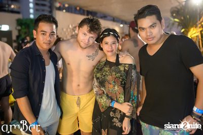 amWet & Ful Metal Dojo Pool Party ที่ แอมบาร์ — photo 139