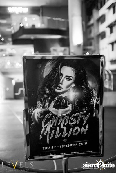 Christy Million ที่ เลเวลส์ — photo 2