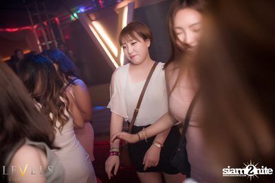 Christy Million ที่ เลเวลส์ — photo 42